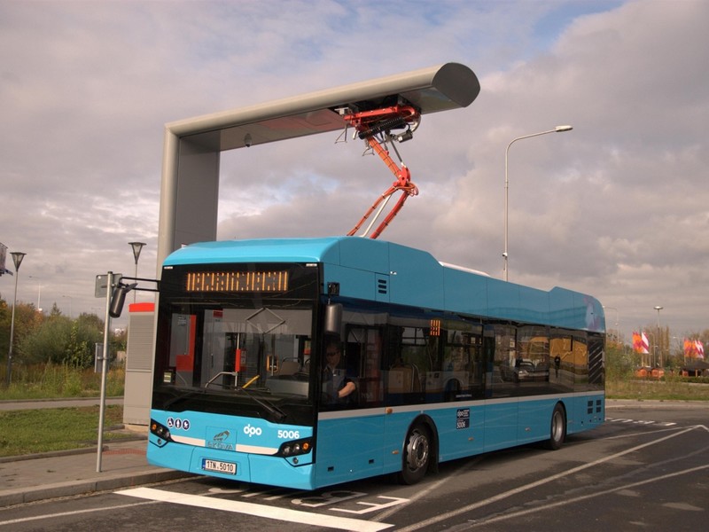 Elektrobusy EKOVA Electron jezdí v Ostravě